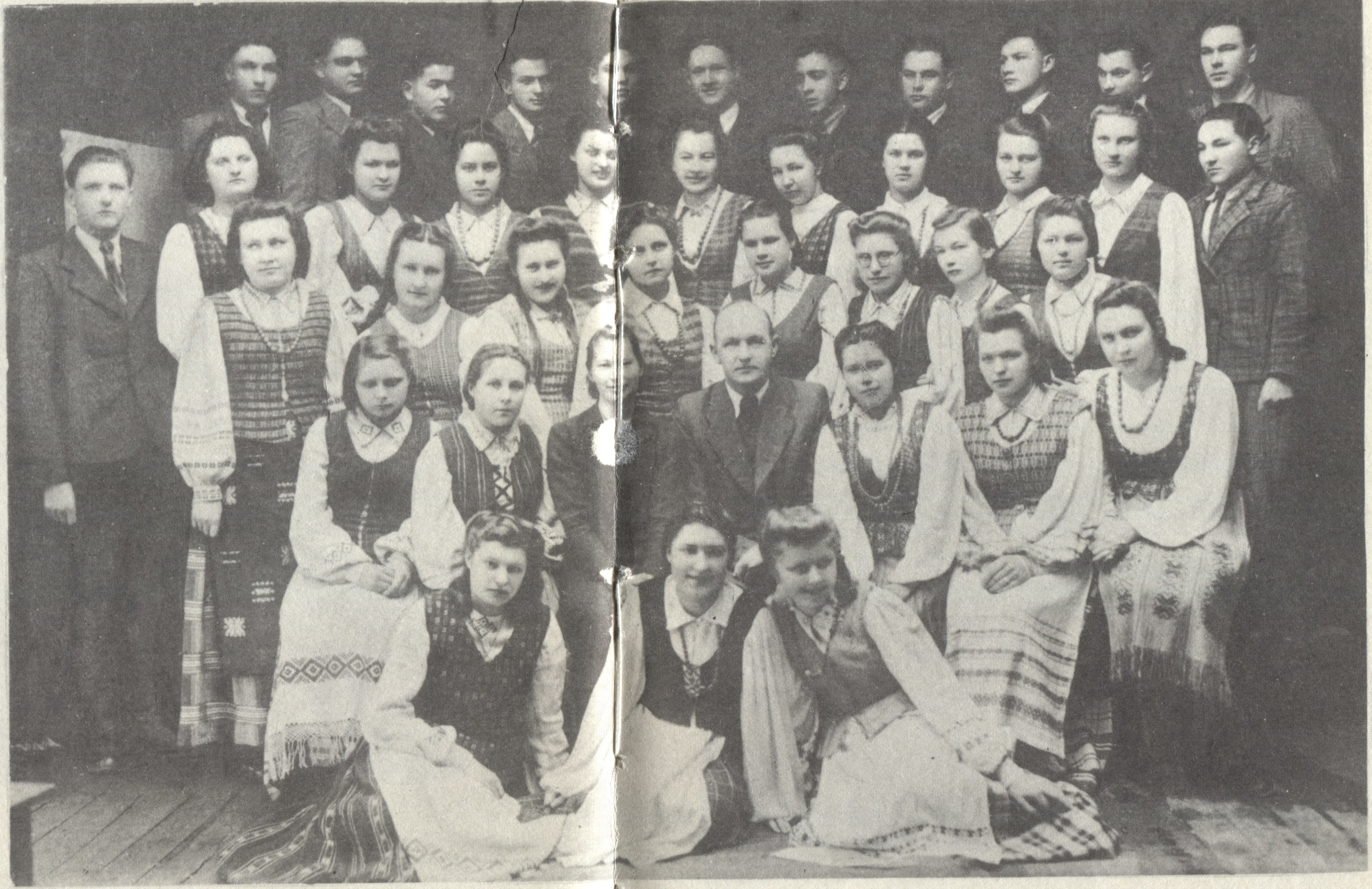 Kupiškio gimnazijos 1944 m. abiturientai