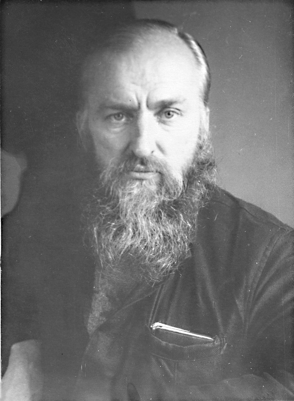 Vladas Nasevièius. Abezë, 1955 m.