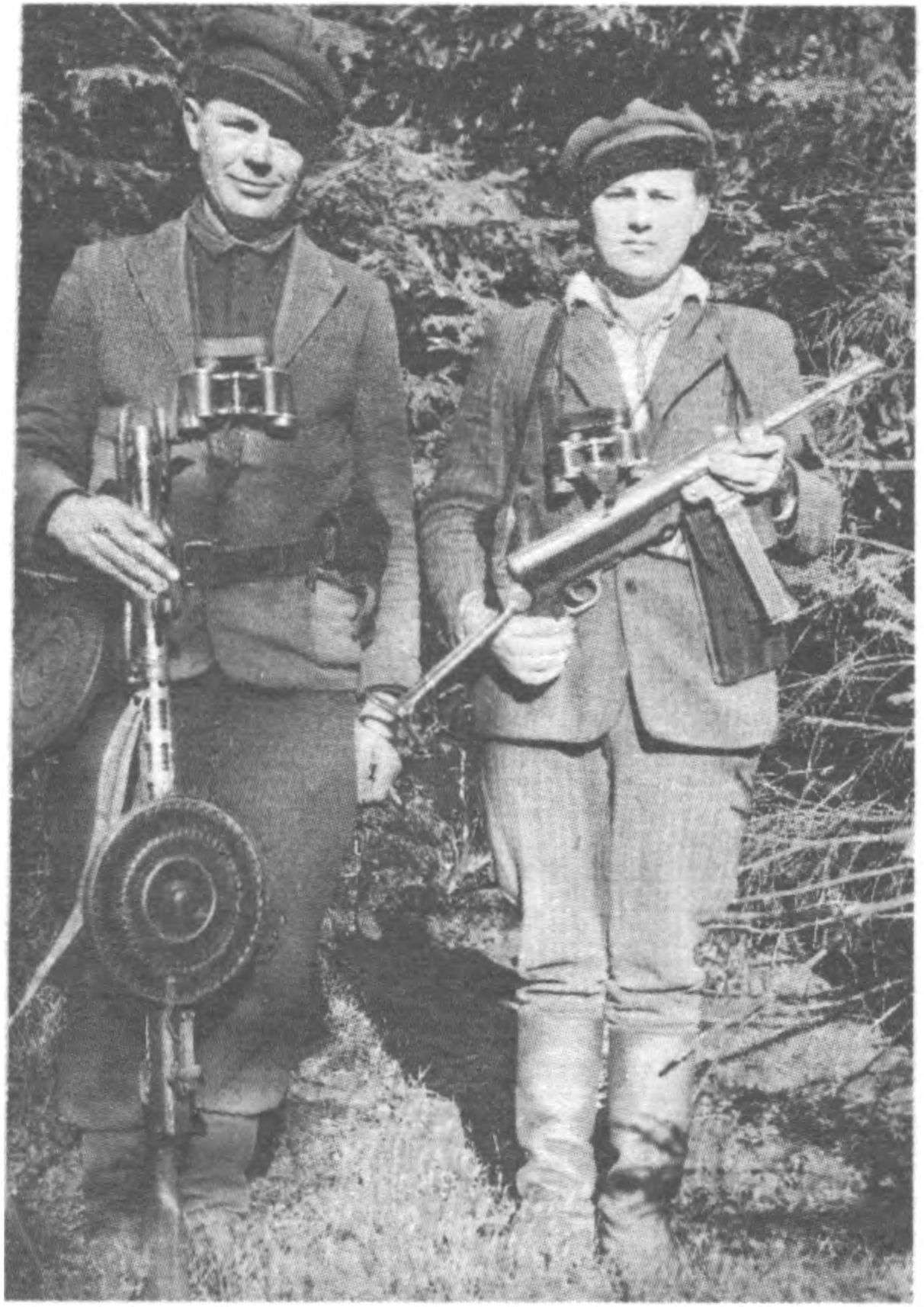 partizanai broliai Balčikoniai: Jurgis-Juozapas, Meška ir Vytautas-Gražutis.