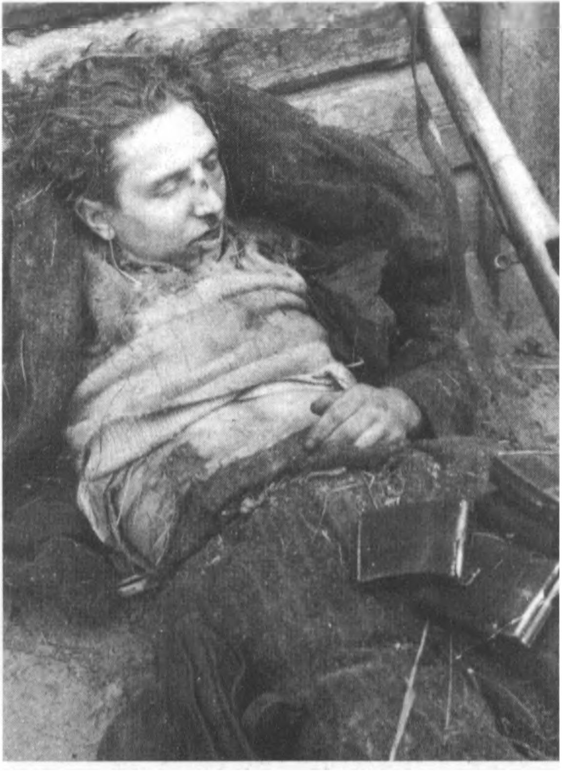 Žuvęs ir enkavedistų išniekintas „Šarūno” rinktinės partizanas Stasys Jurkštas-Pavasaris (1950 09 30).