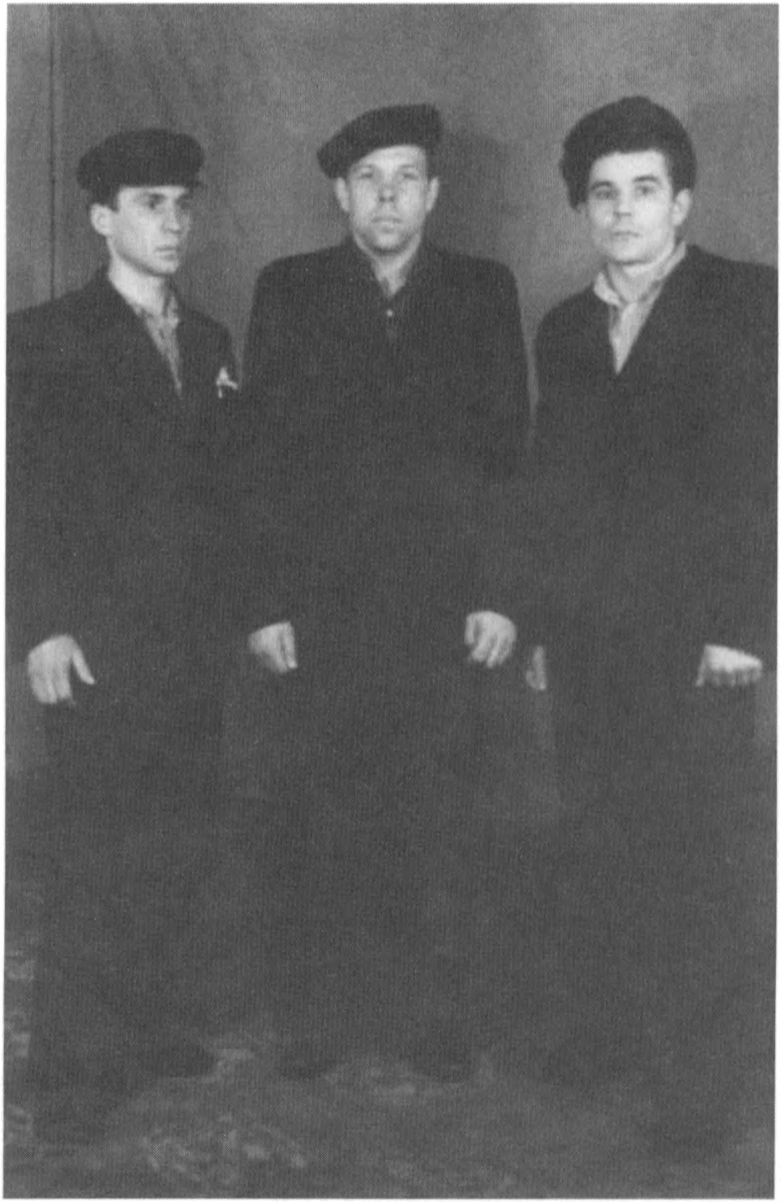 Jonas Ožeraitis, Vladas Kneižys, Dėdė Stepas.