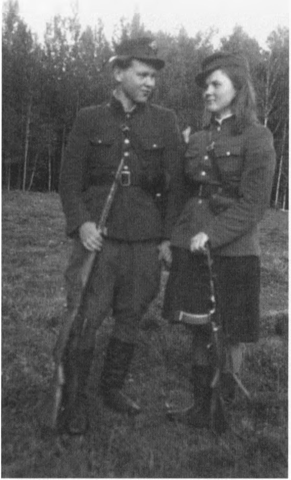partizanai Mikosiukas(?) ir Salomėja Galotiltytė-Našlaitė.