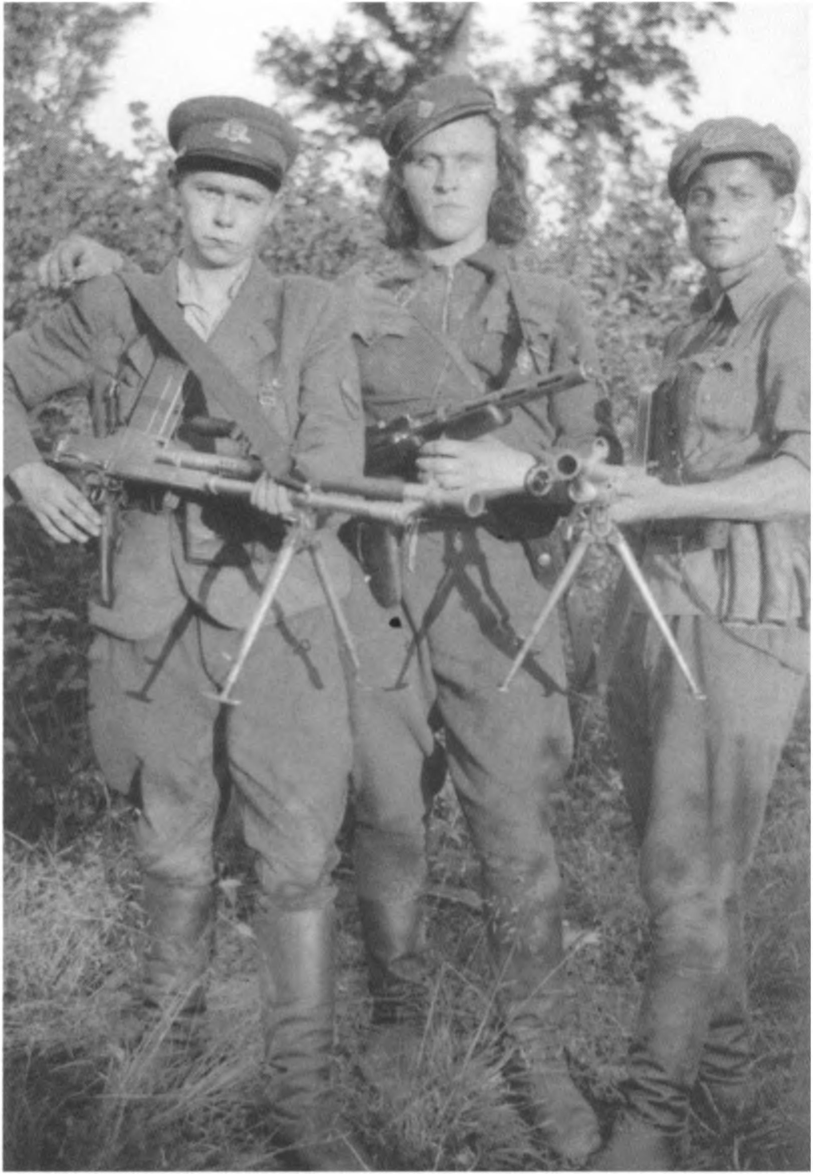 Vytautas Pinkevičius-Povariukas (Povaras), Adolfas Bureika-Hitleris ir Edvardas Augūnas-Klajūnas,