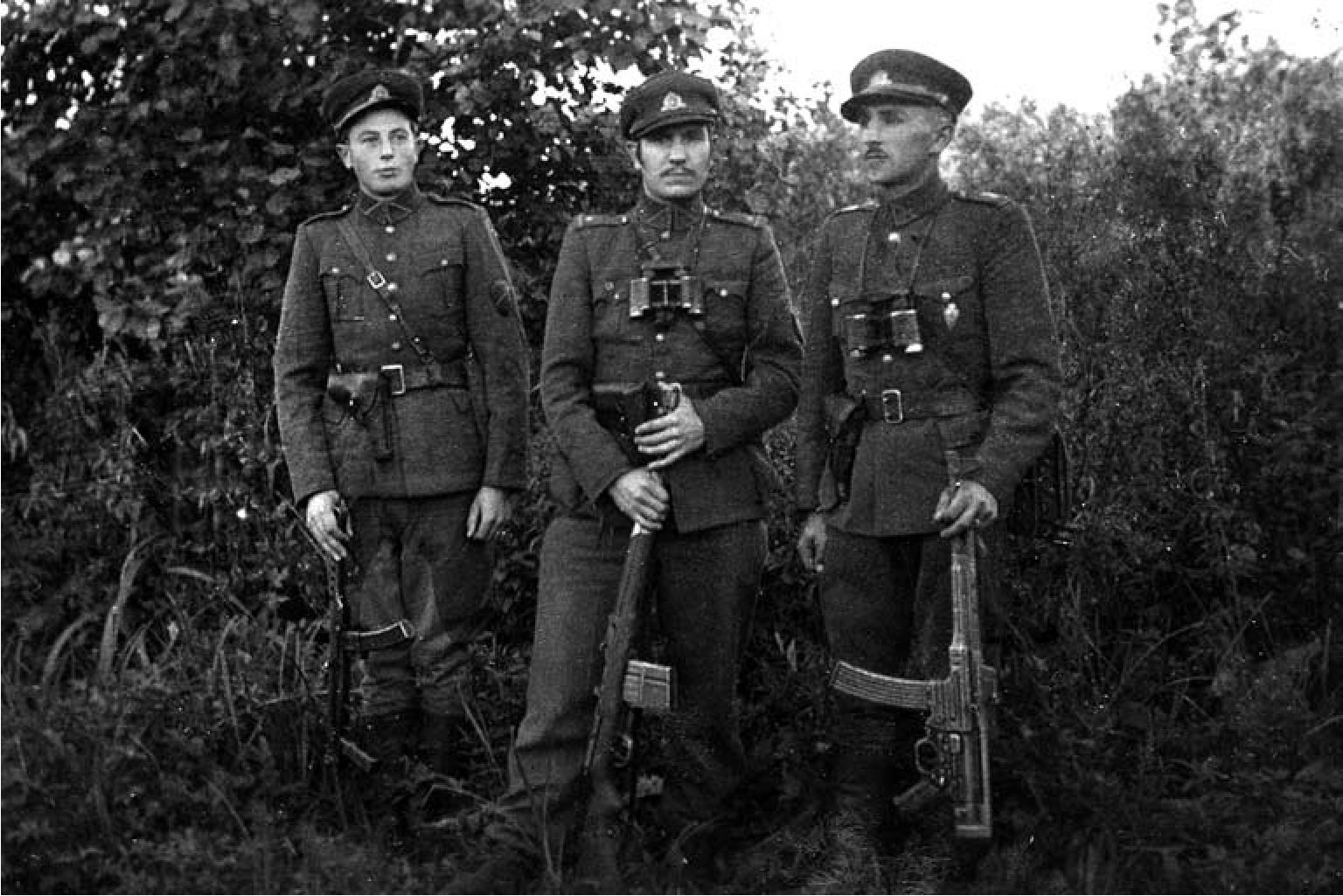 1. Šliaužys Antanas, Antano-Dagilėlis, g. 1927 m. Radiškės k., Marijampolės apskr. Suimtas 1949 10 13, sušaudytas 1951 m.; 2. Račius Vytautas-Ąžuolas, g. 1922 m. Reketijos k., Liubavo vlsč. Žuvo 1950 03 08-09; 3. Matulevičius Vytautas-Genys, Pempė, Mindaugas,