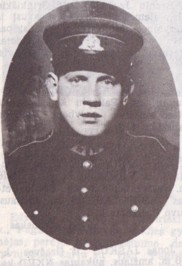 Antanas Jukšta iš Laukagalių k, Partizanų būrio vadas.