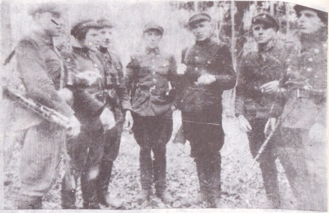Petras Gerdvila iš Gerdvilų k„ Petras Palinauskas iš Liolių k., Vincas Gėgžna Iš Budų k., Vytautas Zakaras Iš Šėtos miestelio, Vincas Navarauskas, Antanas Kupčinskas iš Juškontų k., Antanas Palinauskas iš Liolių k.