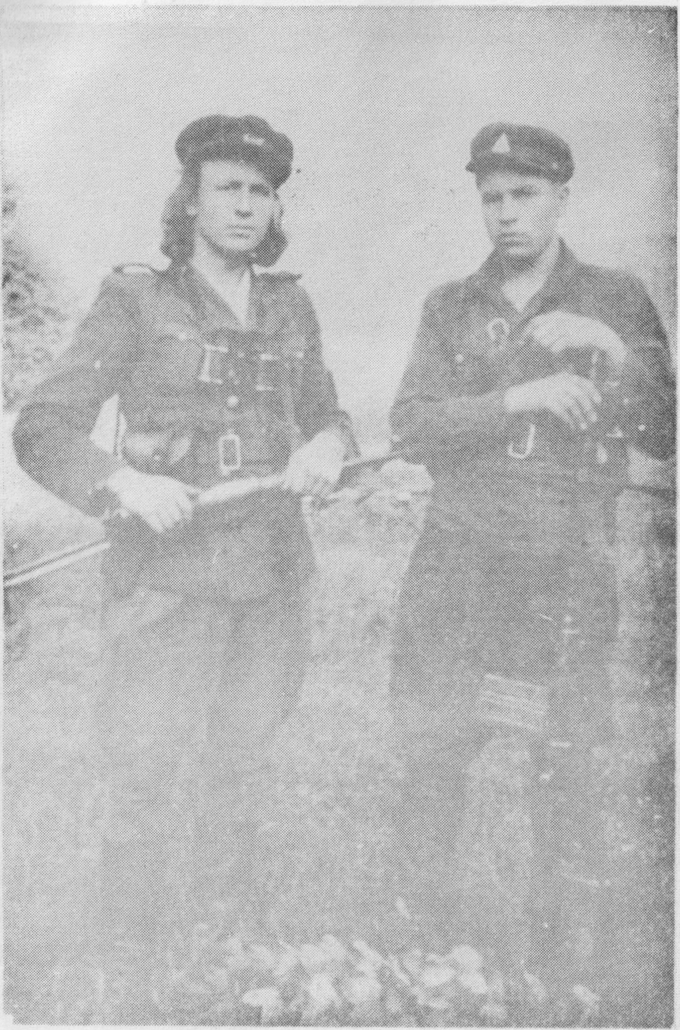 A.Kraujeiis ir nežinomas (spėjama, kad Jovaras, žuvęs apie 1953 metus).