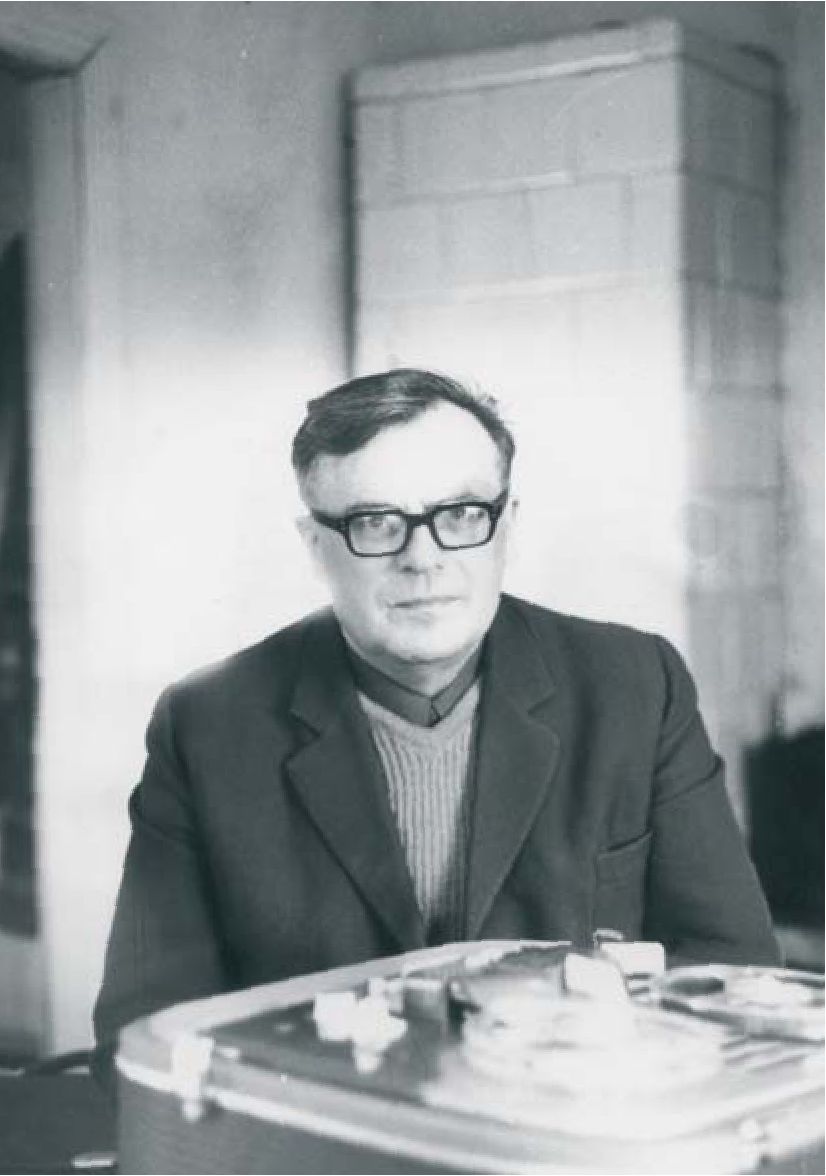 Kun. Vincentas Vėlavičius,